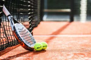 テニス肘の筋膜癒着を剥がす方法とは？