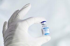 肘の痛みを自分で治すための効果的な方法は？