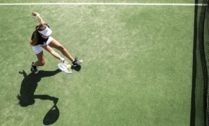 テニス肘からのスポーツ復帰に向けた効果的なリハビリ方法は？